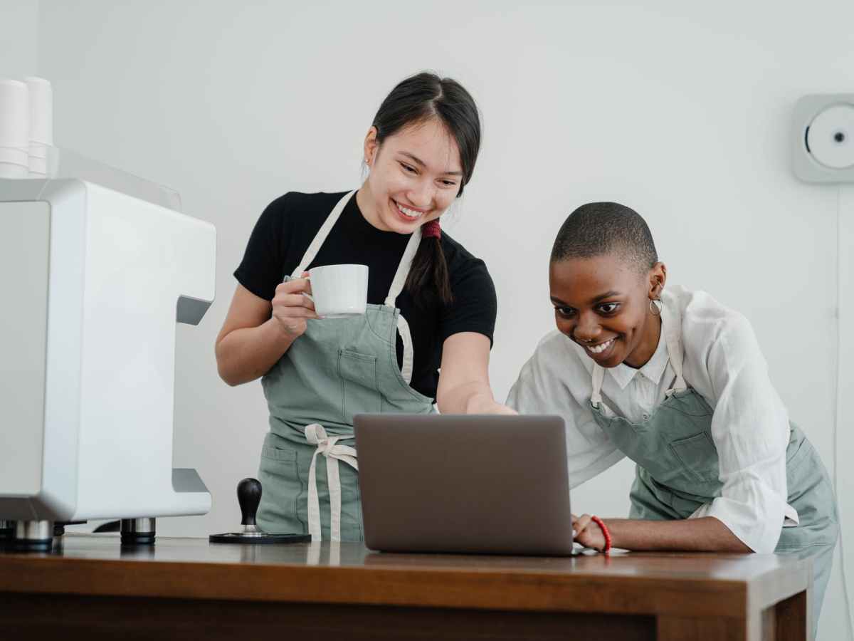 Should I Enforce a Uniform, or Dress&nbsp;Code?